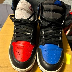 AIR JORDAN RETRO 1 TOP 3